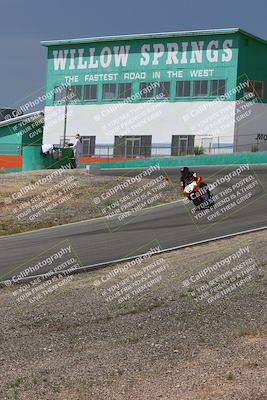 media/Apr-20-2025-AHRMA (Sun) [[393a79c373]]/Race/Group 4/Turn 4b/